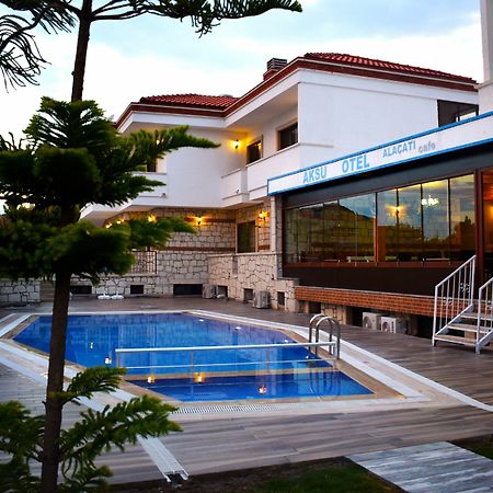 Aksu Hotel Alacatı Bagian luar foto