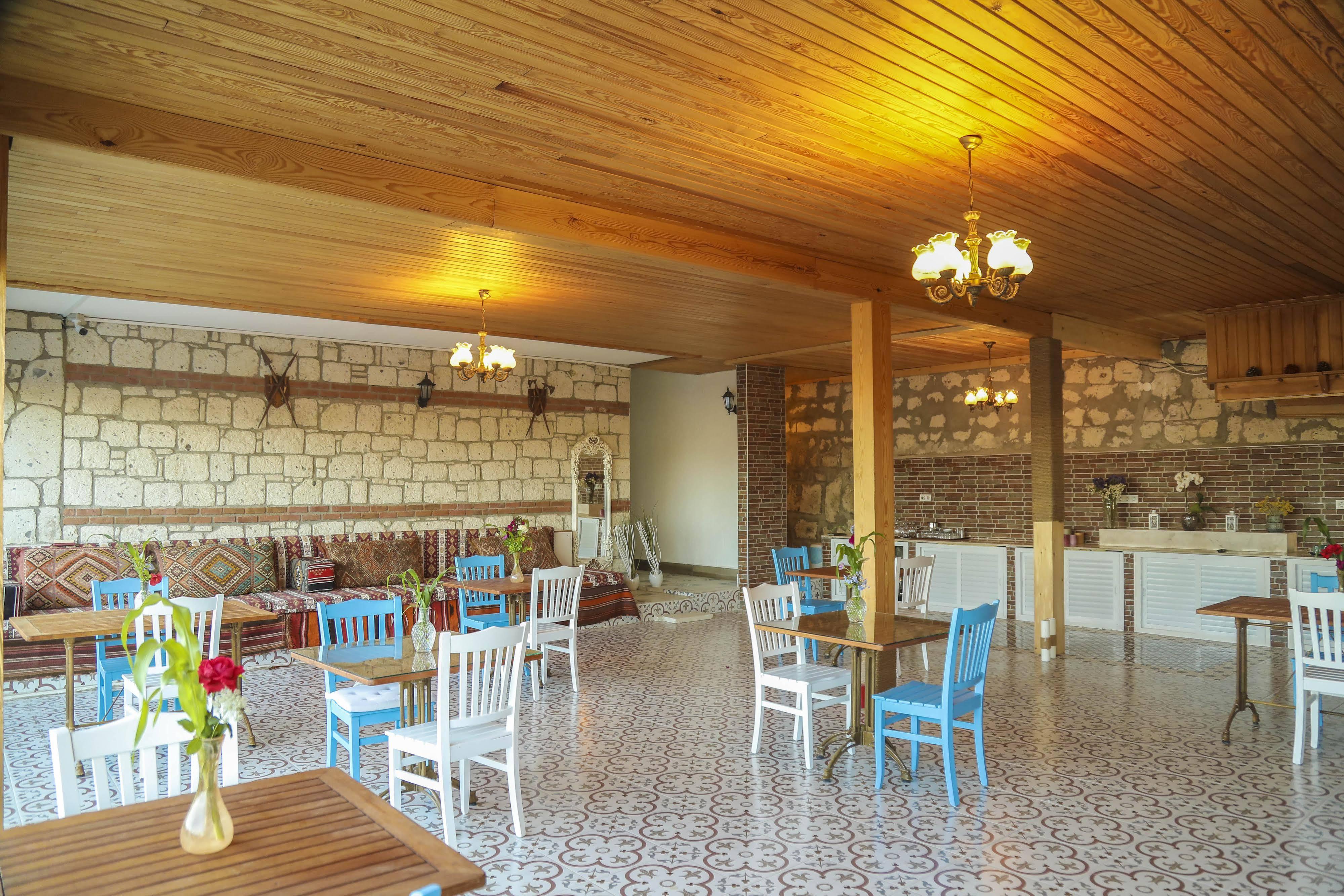 Aksu Hotel Alacatı Bagian luar foto