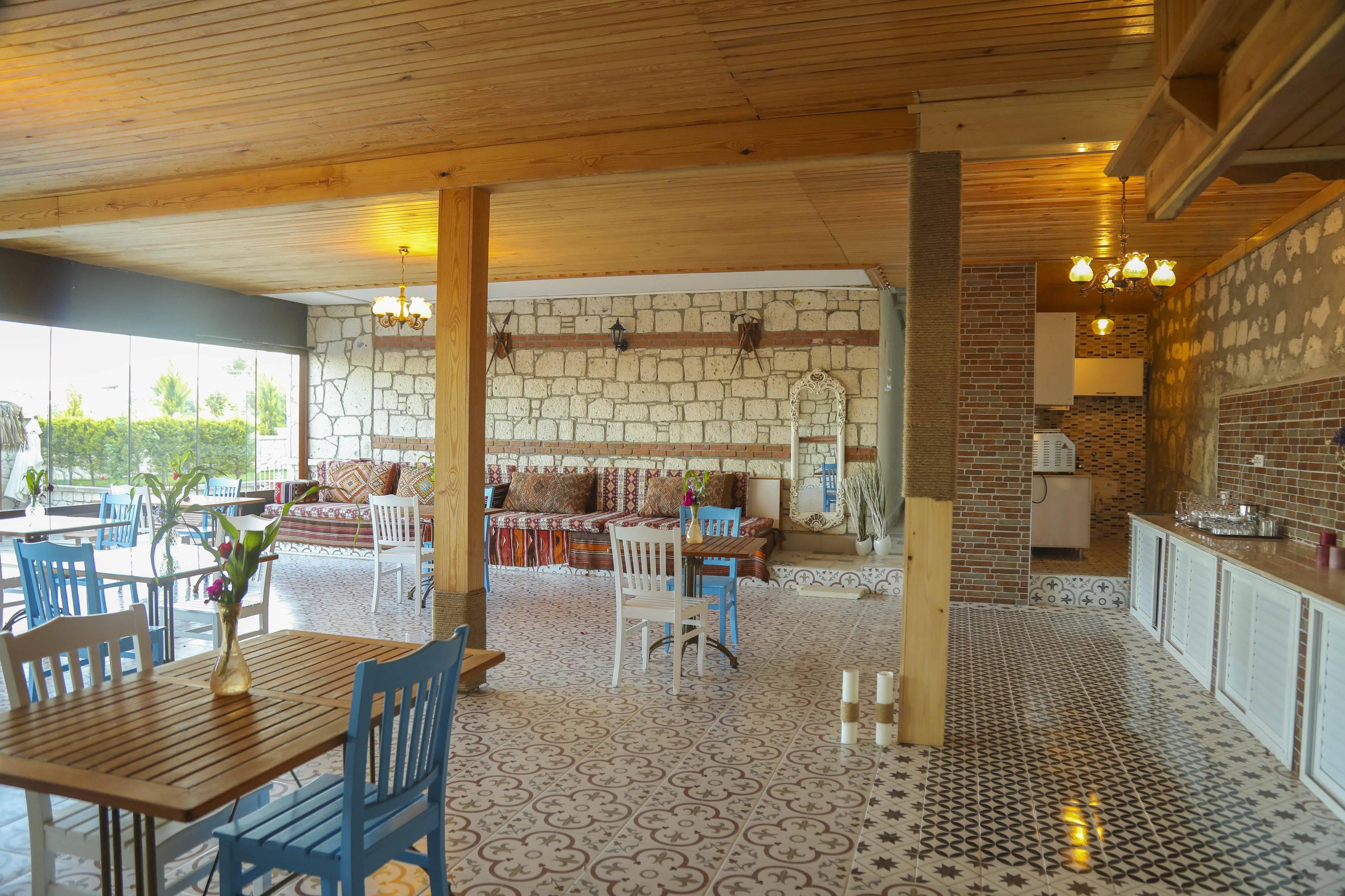 Aksu Hotel Alacatı Bagian luar foto