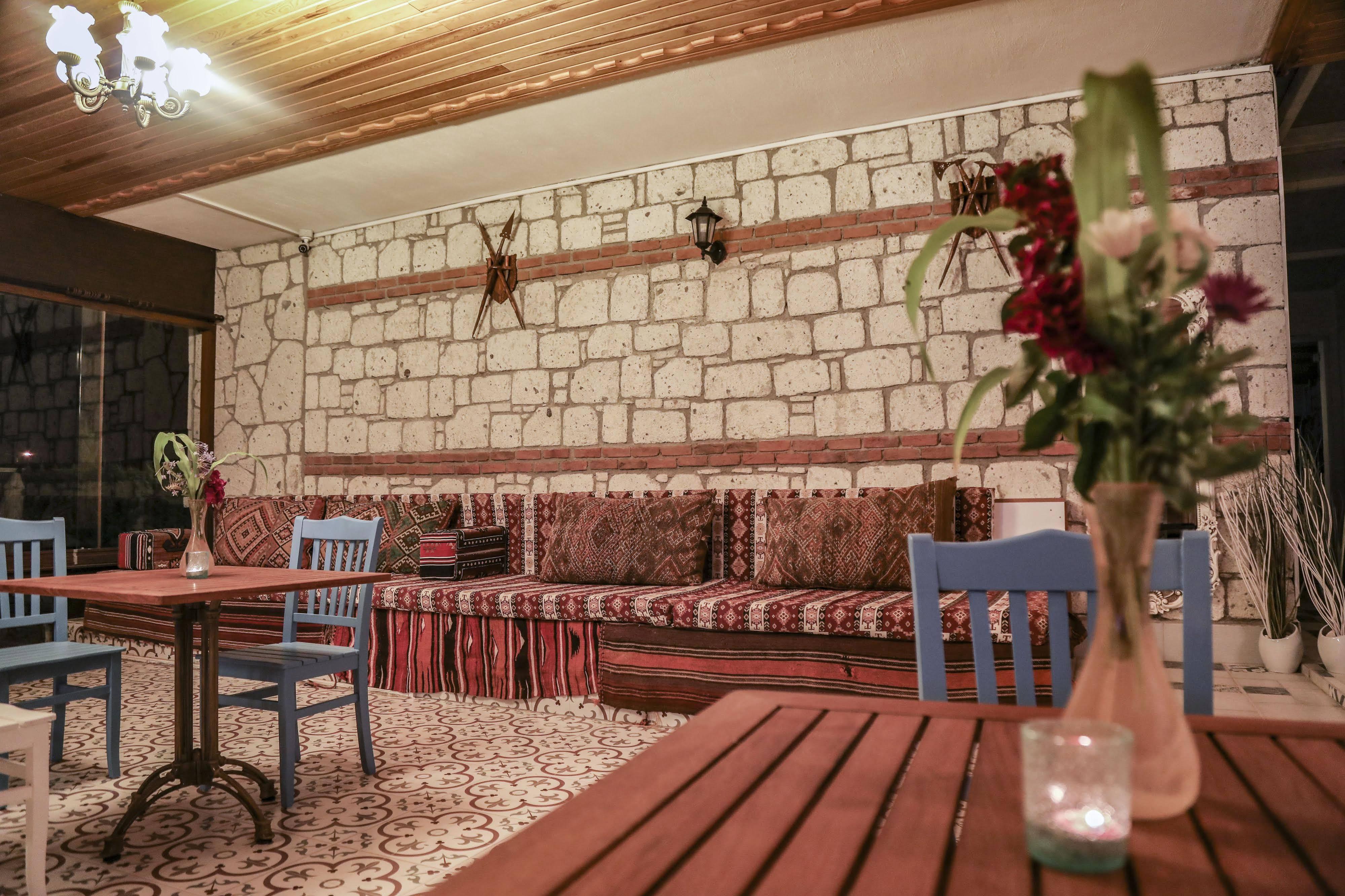 Aksu Hotel Alacatı Bagian luar foto