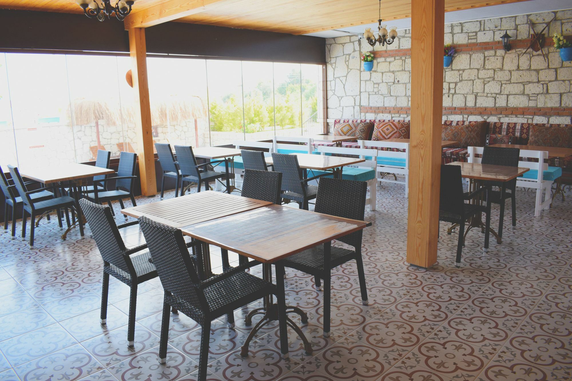 Aksu Hotel Alacatı Bagian luar foto