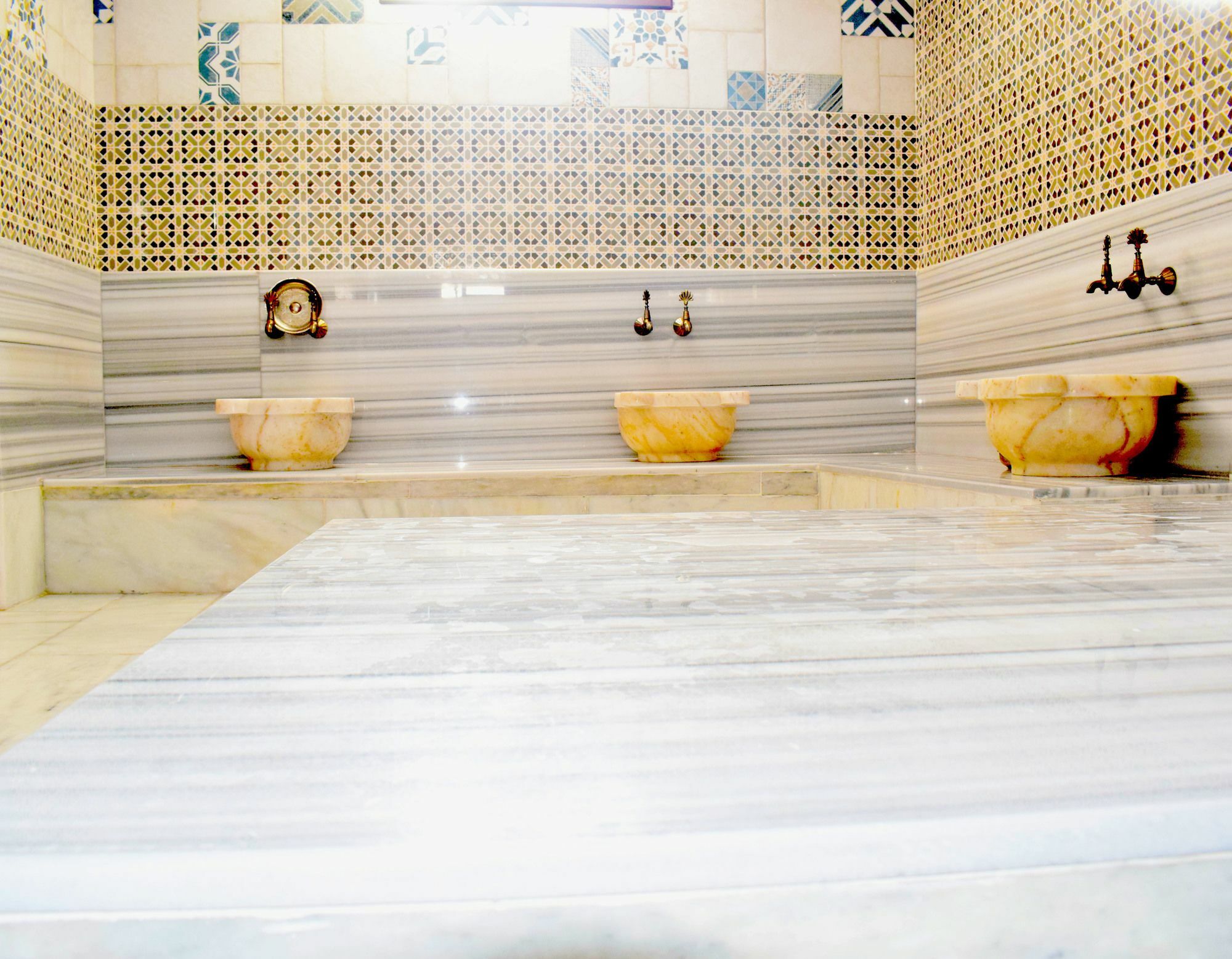 Aksu Hotel Alacatı Bagian luar foto